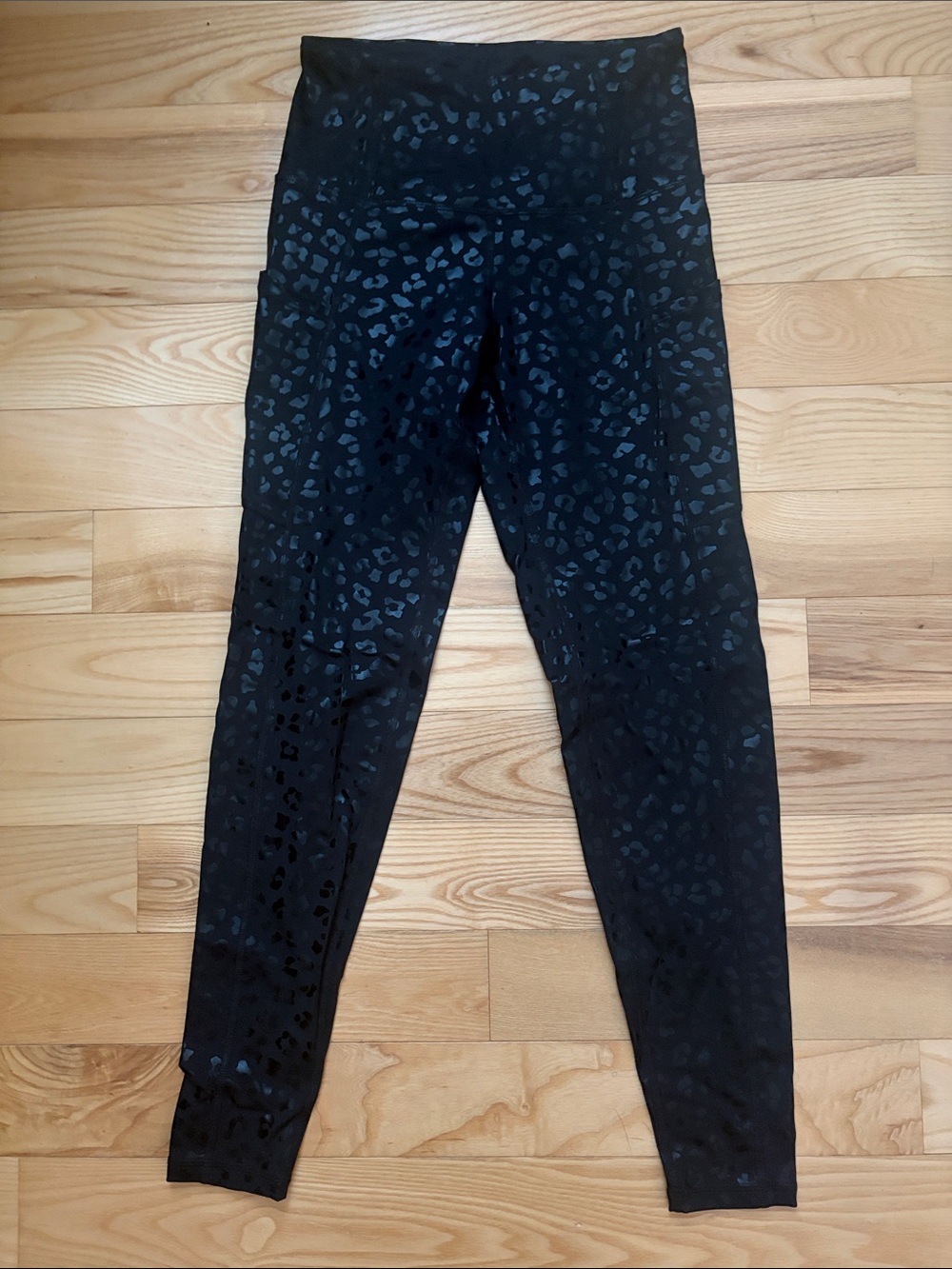 Black Leopard Print High-Waist Leggings sz S